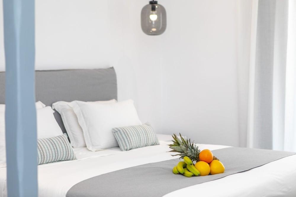 Crystal Mare Suites Naxos City Extérieur photo