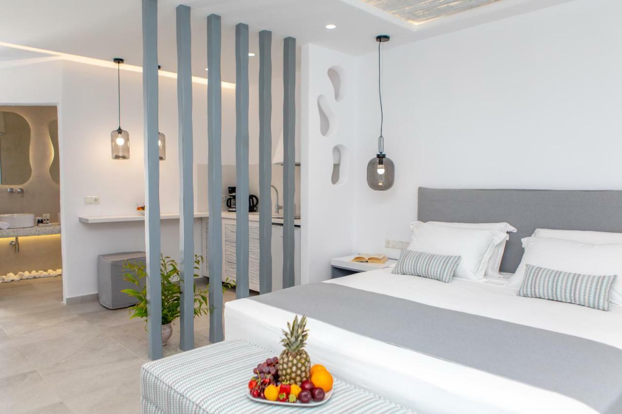 Crystal Mare Suites Naxos City Extérieur photo