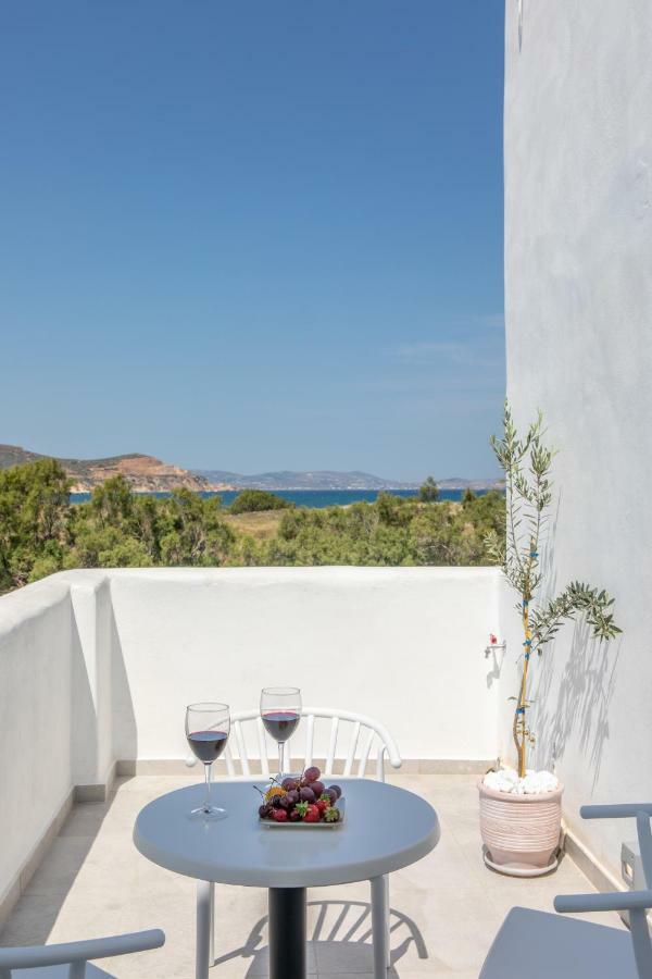 Crystal Mare Suites Naxos City Extérieur photo