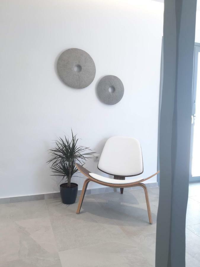 Crystal Mare Suites Naxos City Extérieur photo